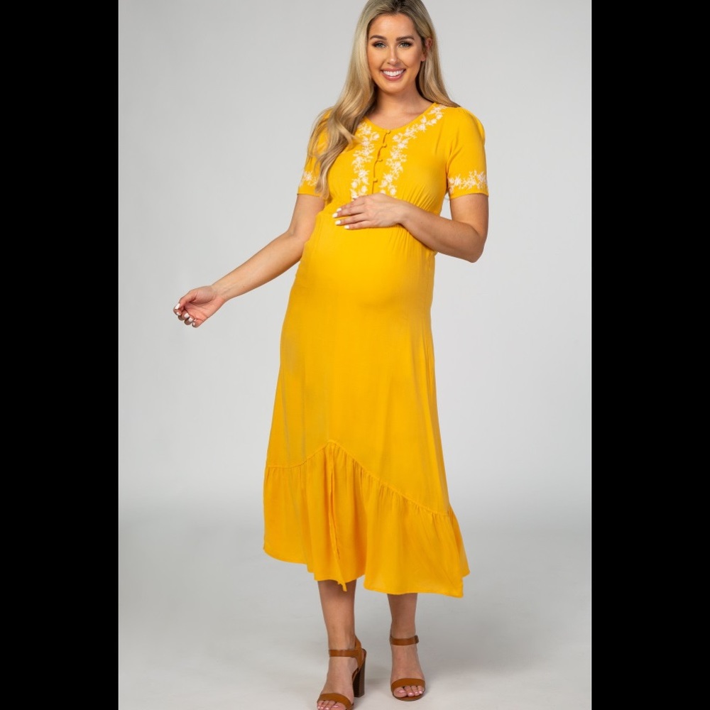 Maternity maxi dress